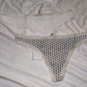 NWT 2 pairs Soma brand thong sz large